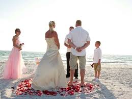 All of the people at paradise beach weddings are very friendly and helpful. Affordable Beach Wedding Packages Suncoast Weddings 727 443 0039suncoast Weddings