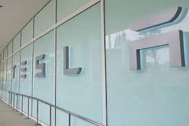 Et by tomi kilgore barron's Tesla Stock Tsla Down 3 82 In Premarket Surged 23 5 In Week
