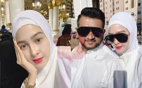 Lebih daripada 90 peratus daripada kecederaan mata yang berkaitan dengan sukan 40.000 setahun boleh dicegah, menurut familydoctor. Ni Bukan Lip Tint Ni Lipstik Ditegur Bersolek Ketika Ibadah Umrah Ini Jawapan Eina Azman Gempak