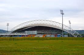 The record attendance at clermont foot's stadium was set on july 23rd 2014 in a preseason friendly between olympique marseilles and s.l benfica. Stade Gabriel Montpied Clermont Ferrand 1995 Structurae