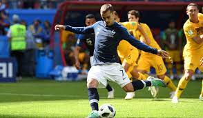 Get a summary of the australia vs france, friendly 2021 7 jul, 2021 rugby match. France Vs Australia Les Bleus Scrape Through In Lacklustre Show The Week