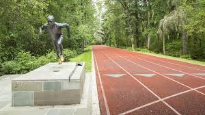 We base all our training on years of research and scientific data. Joe Pompliano Auf Twitter 4 Michael Johnson Track Location Nike Hq Beaverton Oregon Fun Fact Despite Multiple Olympians Frequently Training On The Track Nike Occasionally Opens It Up For Public Access