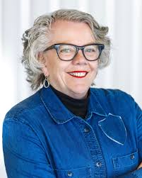 We hope to see you this Saturday for the Opening Reception of The Shape of  Life, the solo exhibition by Joon Hee Kim @junniekim18 💙 Craft Ontario  Gallery, 1106 Queen Street West,