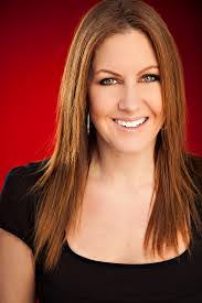 Leslie Fox's Instagram, Twitter & Facebook