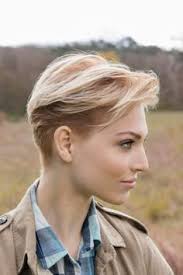 Marilyn Lefebvre (vertvase75)