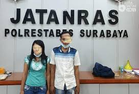 Alamat orang pintar surabaya, alamat orang pintar di sidoarjo, alamat paranormal gratis surabaya, kyai pintar di surabaya, cari dukun di surabaya. Kompak Lakukan Kejahatan Pasutri Di Surabaya Masuk Penjara Beritajatim Com