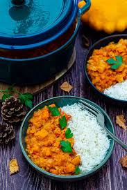 Curry De Lentilles Corail Au Potiron Et Carotte En 2020 Curry De Lentilles Recettes De Cuisine Curry De Lentilles Corail