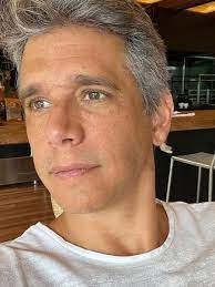 See the complete profile on linkedin and discover marcio's connections and jobs at similar companies. Coronavirus Apos Morte Do Pai Marcio Garcia Reflete Seja Forte
