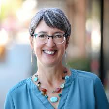 🏡 New Listing! 🏡 Deb Kelly