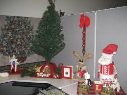 Office Cubicle Decorating Ideas Strangetowne The Breakthrough Office Cubicle Decor
