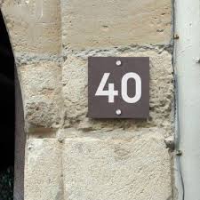 Plaques Numeros De Maison Creations Uniques En Ardoise Numero Maison Ardoise Maison