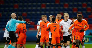 Mark parsons nieuwe bondscoach oranjeleeuwinnen. Jong Oranje How An Unapproachable Attack Machine Came To A Standstill At The European Championship Dutch Football Netherlands News Live