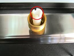 kitchen faucet with vertical diverter