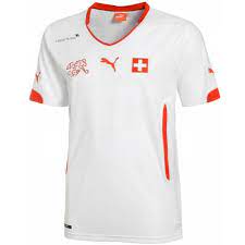 Maglia retro usata dalla svizzera durante i suoi mondiali, nel 1954. Maglia Calcio Nazionale Svizzera Away 2014 15 Puma Sportingplus Passion For Sport