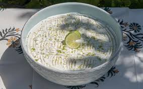 La Recette De La Mousse Au Citron Le Dessert Favori De Christian Louboutin Mousse Citron Dessert Recettes De Cuisine