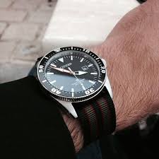 Black And Red Watch Straps Nato Strap Black Red And Green James Bond Nato Strap Nato Strap Watches James Bond Watch