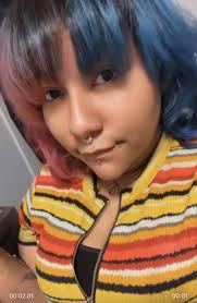 Reviews of Exhibit Salon