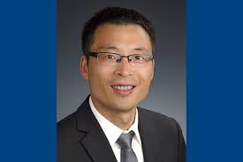 Dr. Huihua Li Awarded Lung Cancer Research Fellowship