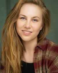 Charlotte Yates (@_charlotteyates)