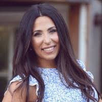 Amanda Signorelli's Instagram, Twitter & Facebook