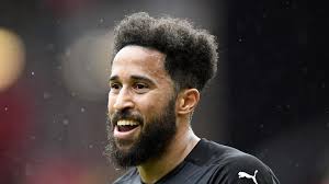 Andros Townsend joins Everton