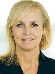 Fanny Waller's Instagram, Twitter & Facebook