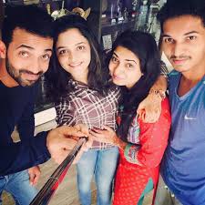 Ajinkya rahane ipl 2020 profile, team, career, stats, runs: Cricfit On Twitter Latest Selfie Of Ajinkya Rahane With His Family Cricfit Happydiwali Https T Co Ifnvwdw9cw