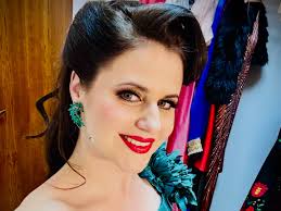 Lévai Enikő Hivatalos Oldala (@levaienikohivatalos) • Facebook