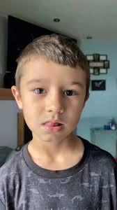 Tiffany Manns (@tuffy2005)