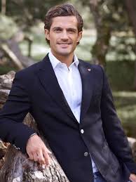 Prince carl philip of sweden and his fiancée sofia hellqvist swedish prince carl philip is third in the line of succession, after his older sister, crown princess victoria, and his niece and goddaughter princess estelle. Pin Auf Alles Rund Um Wunderweib