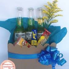 Este humorista revela las tácticas de seducción que utilizan los hombres en los pueblos, al parecer son infalibles, pues esta mujer quiso sorprender a su esposo con una linda decoración y un especial encuentro, pero polilla la dejó más sorprendida cuando le dijo cuál era su regalo de amor y amistad. Regalos San Valentin Amor Y Amistad 2021 Domicilio Online Bogota