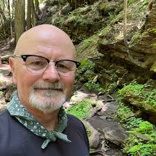 J. Paul Moore (@jpaulmoore): "Lovely! Looks like you have some Rose Moss in  that final image. It's one of my favorites!"