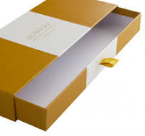 Bespoke Slide Out Drawer Boxes with Ribbon Handle Ref.Edw