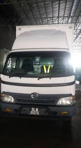 Candidates must possess at least 5 y… Bersatu Integrated Logistics Sdn Bhd Port Klang Selangor Malaysia Local Business Real Estate Facebook