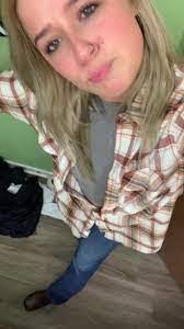 Megan Bangerter's Instagram, Twitter & Facebook