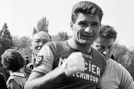 In 1961, he married gisèle bardet, a postal worker from st léonard de. Mort De Raymond Poulidor Un Super Champion Une Legende Une Pluie D Hommages