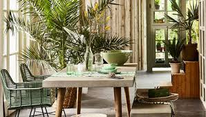 Vous pouvez jouer sur des rappels de. Une Deco Tropicale Dans La Salle A Manger My Blog Deco