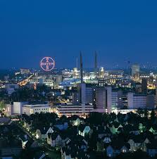 Байер / bayer 04 leverkusen. Bayer Ag On Twitter The Bayer Cross In Leverkusen Is 120 Meters High 51 Meters In Diameter And Is Lit By 1710 Bulbs