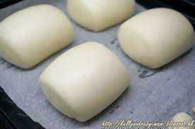 share 零添加 bb 肌 原味饅頭 附食譜 烤麵包就做得多 但蒸麵包就真係極少做 以前做過一次豆皮婆饅頭 跟住冇花心神去研究 所以繼續只做烤麵包囉 何解今日咁有雅興做饅頭 咪因為我家二小姐唔舒服 好嗲咁話想食饅頭 廿四孝呀 food breakfast bread
