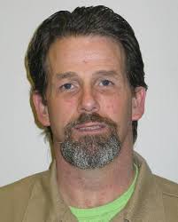 Kennewick criminal charged with murder in connection to Everett officer  death