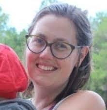 Laura Leeson's Instagram, Twitter & Facebook