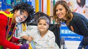 Que durante la fusión de su papá le tocara. Por Un Hogar Paola Espinosa Visita Hospital Pediatrico