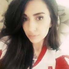 Amber Cruce's Instagram, Twitter & Facebook