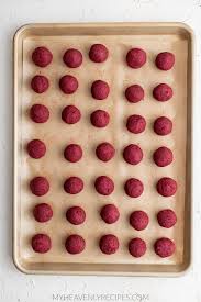 Cream together the butter and sugar and mix in the eggs, vanilla and lemon juice. How To Make Red Velvet Truffles