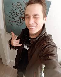 Wesley Ray (@wesleyraymusic) • Instagram photos and videos