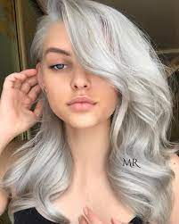 Icy Silver Hair Transformation Is 2017 S Coolest Trend Silver Blonde Hair Hair Transformation Grey Hair Color