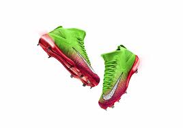 At 6 feet 3 inches, 200 pounds, baseball star mike trout needs a cleat that can propel him around the bases and harness his power at the plate. The Nike Zoom Trout 3 Nike News