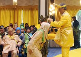 Temubual eksklusif bersama datuk seri siti nurhaliza selepas konsert di jakarta mp3 duration 7:09 size 16.37 mb / astro awani 9. Siti Nurhaliza Now A Datuk Seri