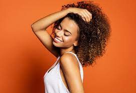 An ingredient for clearing toxins, more brands are including charcoal in their formulas for cleansing the hair and scalp of impurities from the environment. 10 Charcoal Shampoos To Remove Toxins From Your Hair Scalp Naturallycurly Com