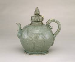 Antique meissen germany blue onion tea pot teapot with rose lid crossed swords. Pin On Ceramic Pouring Vessels